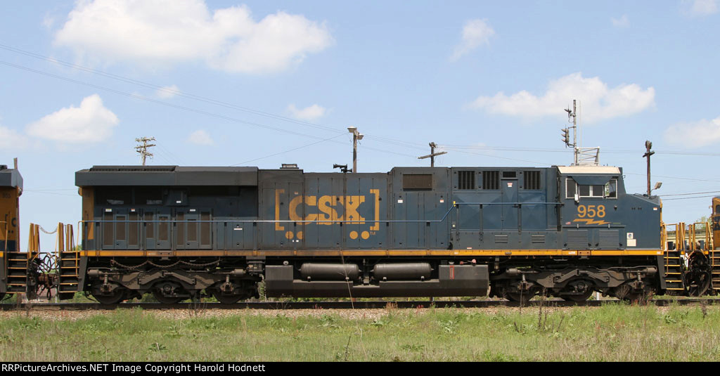 CSX 958